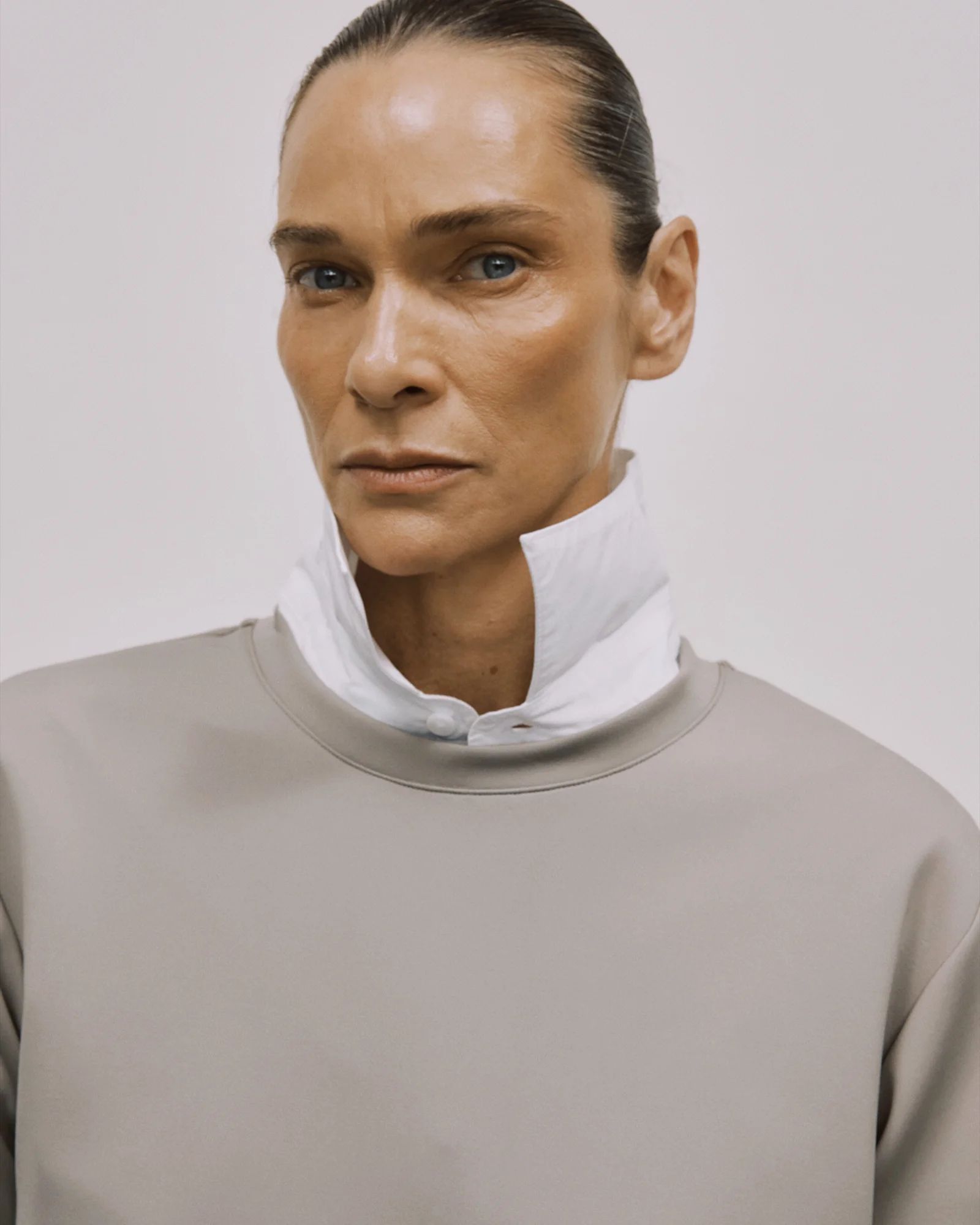 Entire Studios Schlammafarbenes Scuba T-Shirt