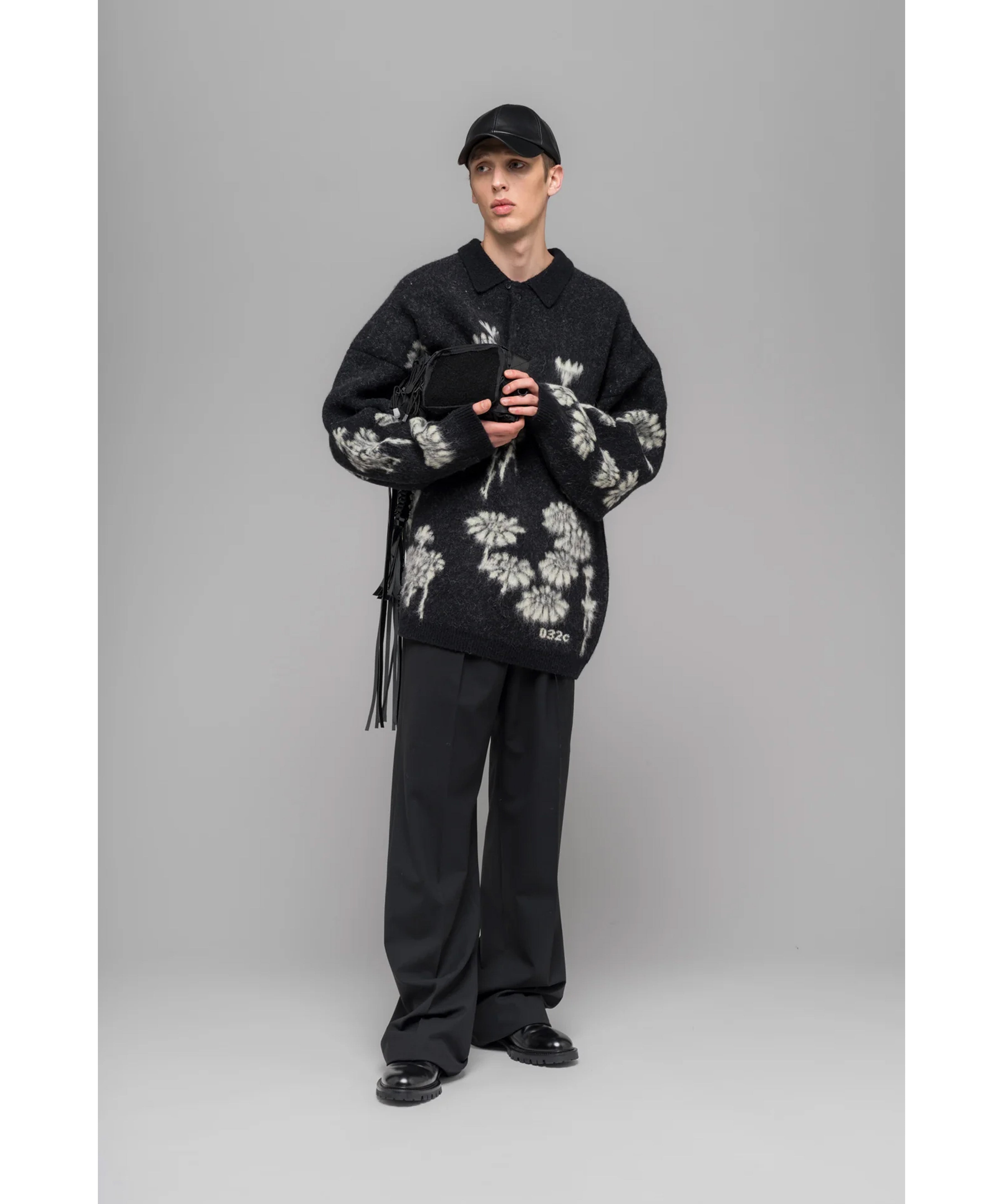 032c-melting-daisies-runways-style-berlin-fall-winter-25-stylealbum-oversized-knitwear