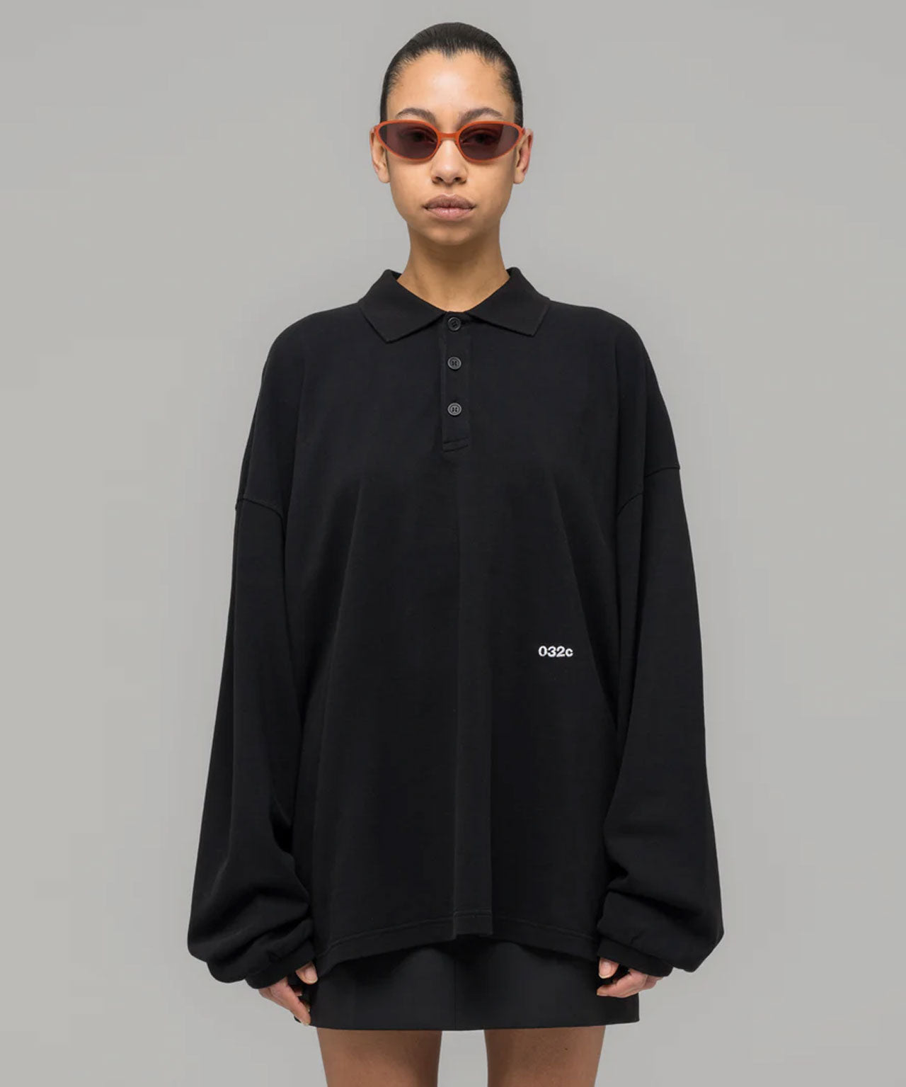 032C Schwarzes, oversized Longsleeve mit Polokragen
