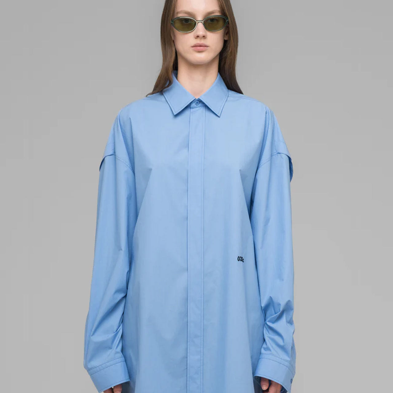 032c_blue_shirt_web2_95642397-ef18-45c6-acce-271cc5f97fe3.jpg