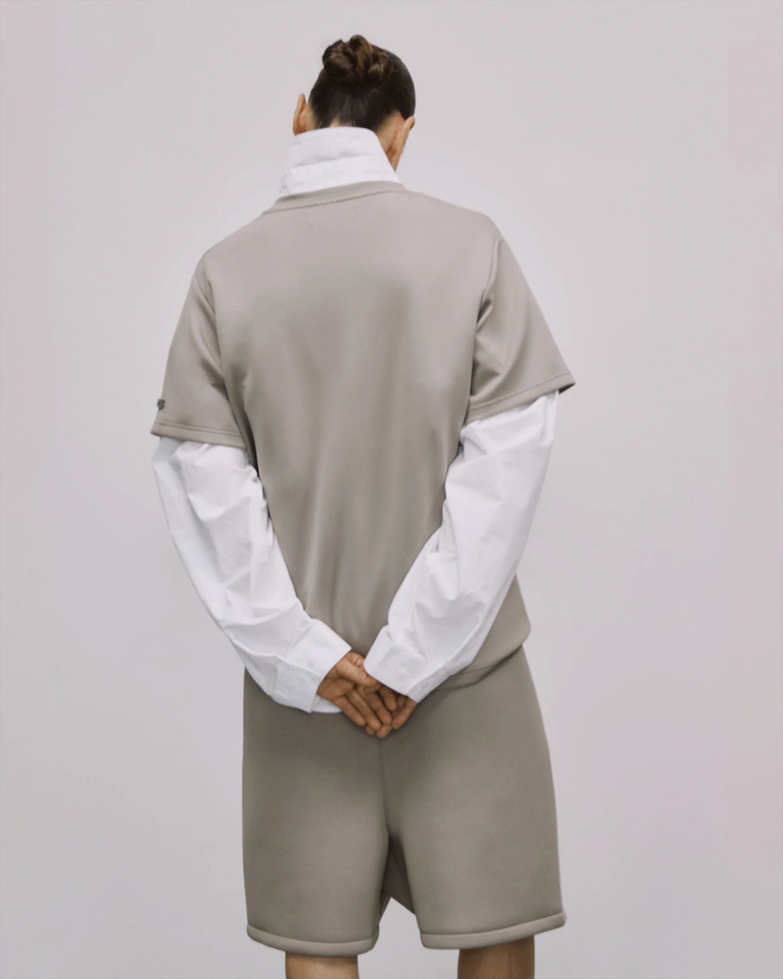 Entire Studios Schlammafarbenes Scuba T-Shirt