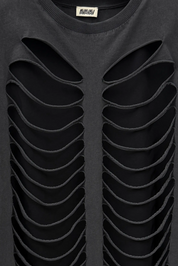 AVAVAV Layer T-Shirt mit Cut-outs – Detailansicht