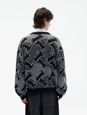 Carne Bollente Schwarz-weißer Cardigan mit Alloverintarsie – Modelansicht