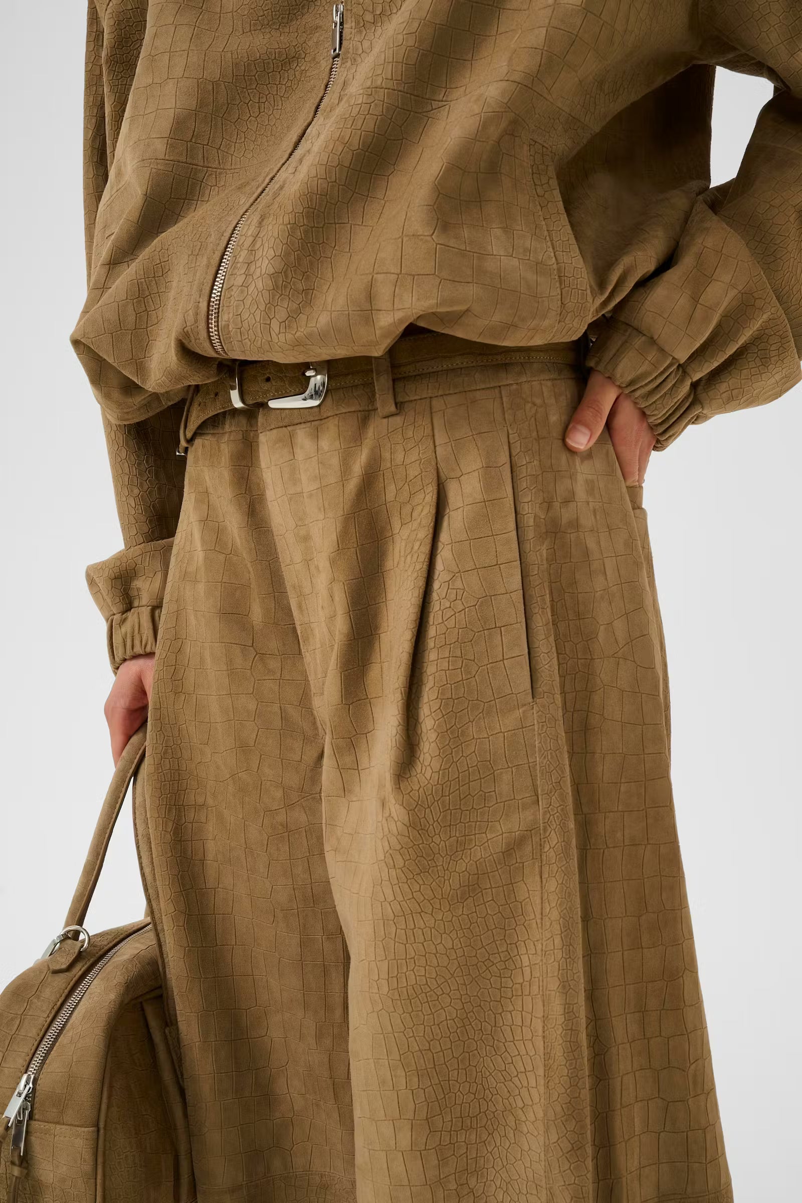 Sandbraune Wildlederhose