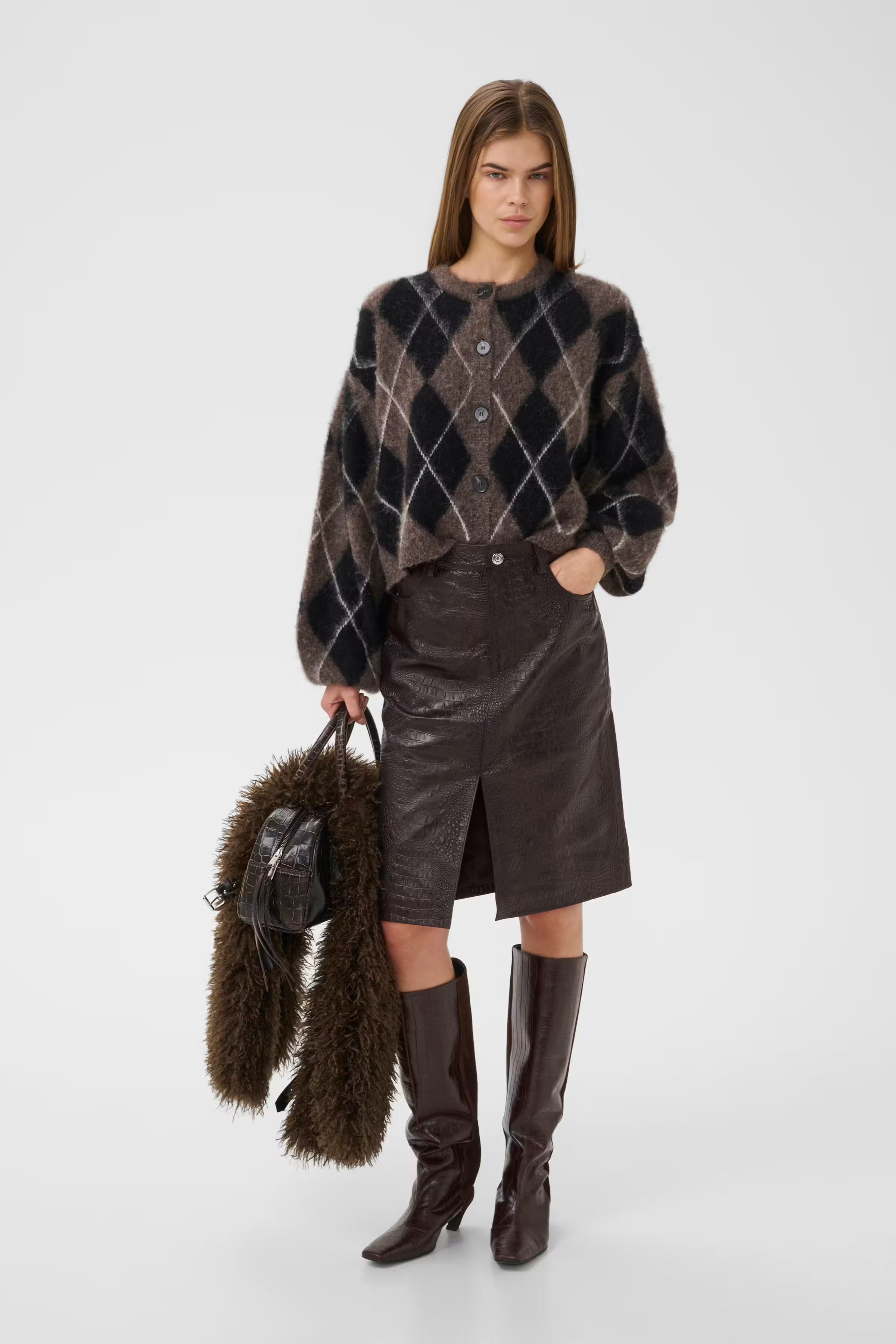 Gestuz Brauner Cardigan mit Argyle-Muster – Ansicht 2