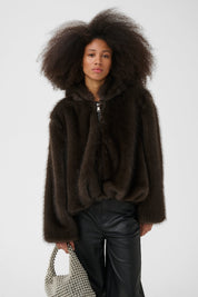 Dunkelbrauner Fake Fur Hoodie von Gestuz – Ansicht 3