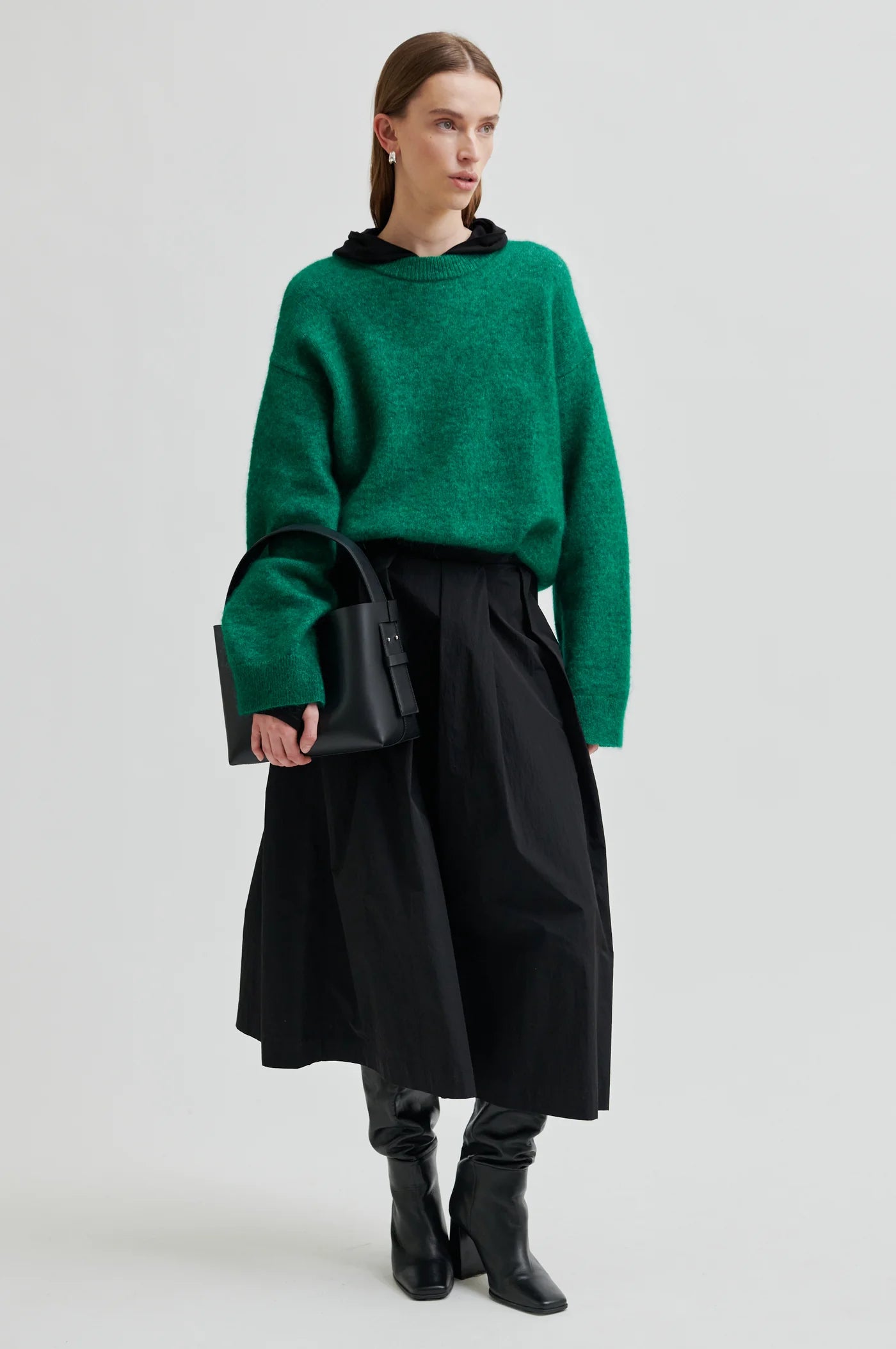 Grün melierter Pullover