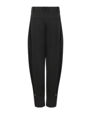 ENTIRE STUDIOS Schwarze tapered Twillhose – Detail