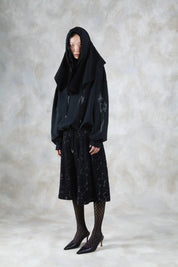 AVAVAV Schwarzer Hoodie mit seitlichen Flügeln