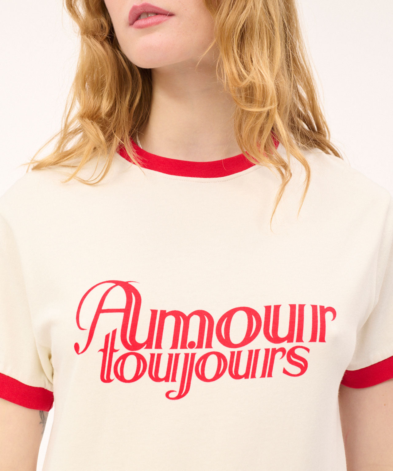 carne-bollente-amour-toujours-even-more-love-shirt-unisex-stylealbum