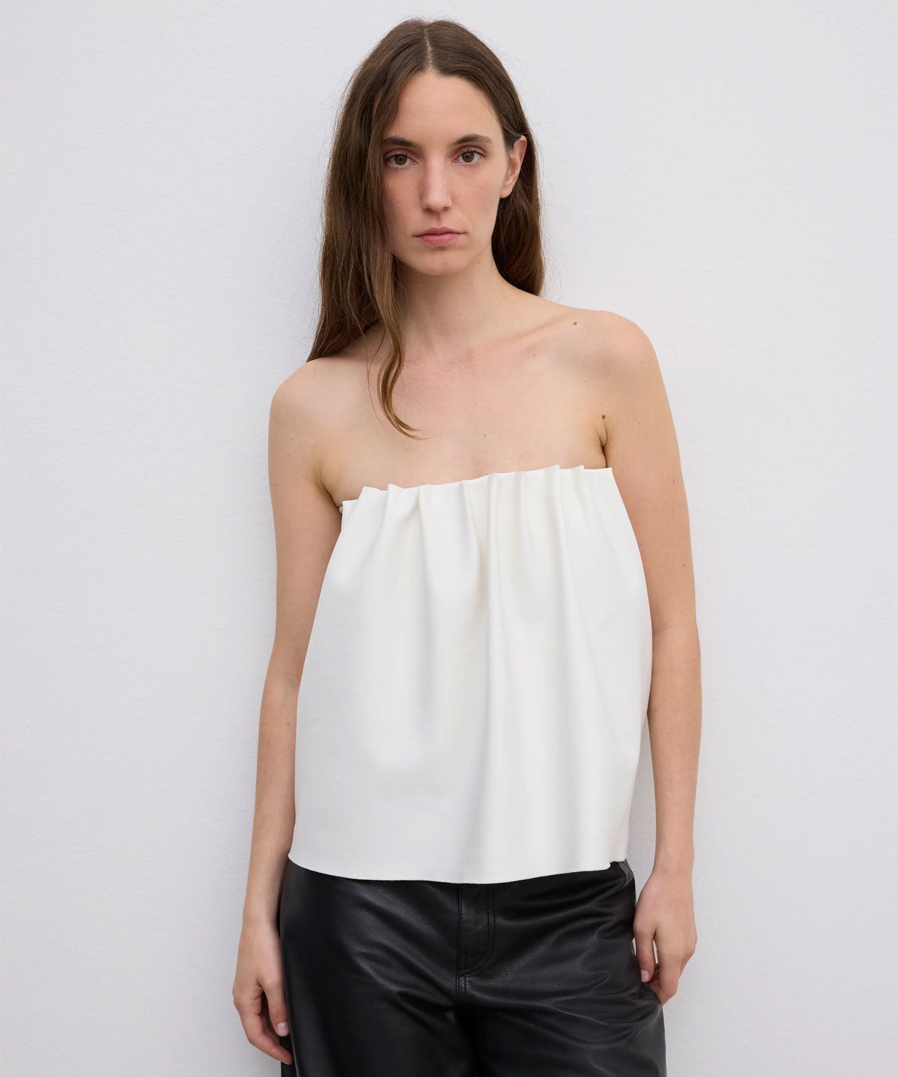 house-of-dagmar-rouched-top-creme-white-sweden-scandi-fashion-stylealbum