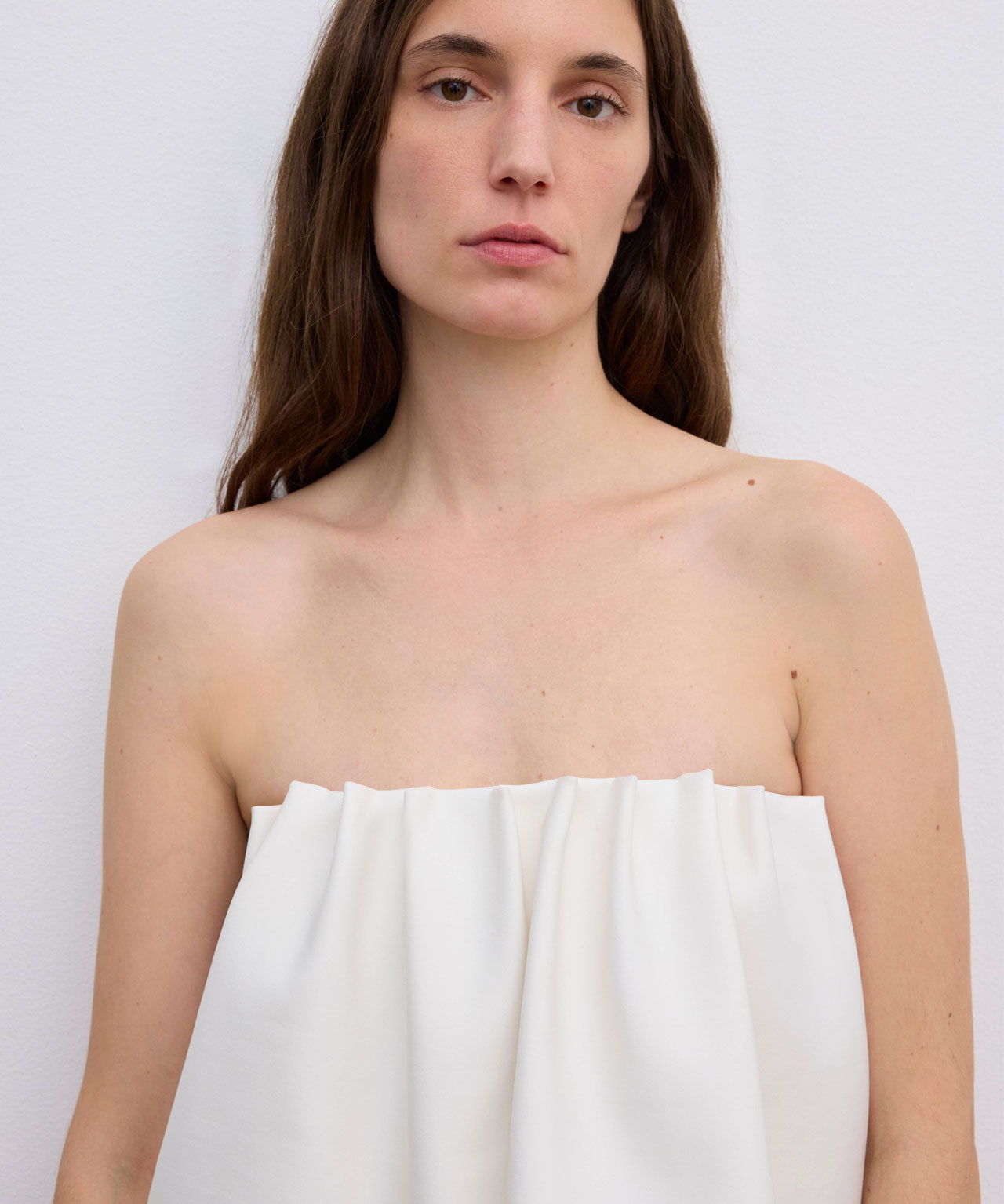 house-of-dagmar-rouched-top-creme-white-sweden-scandi-fashion-stylealbum