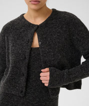 Gestuz-alpha-2-in-1-cardigan-dress-set-strickkleid-strickjacke-scandi-fashion-stylealbum