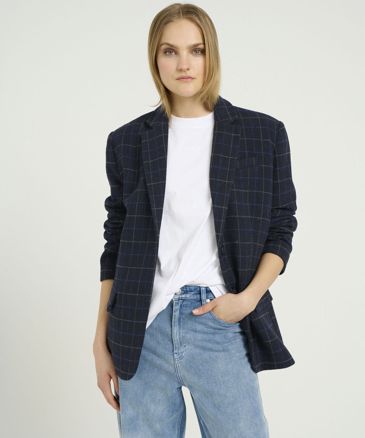 GESTUZ Dunkelblauer, karierter Blazer