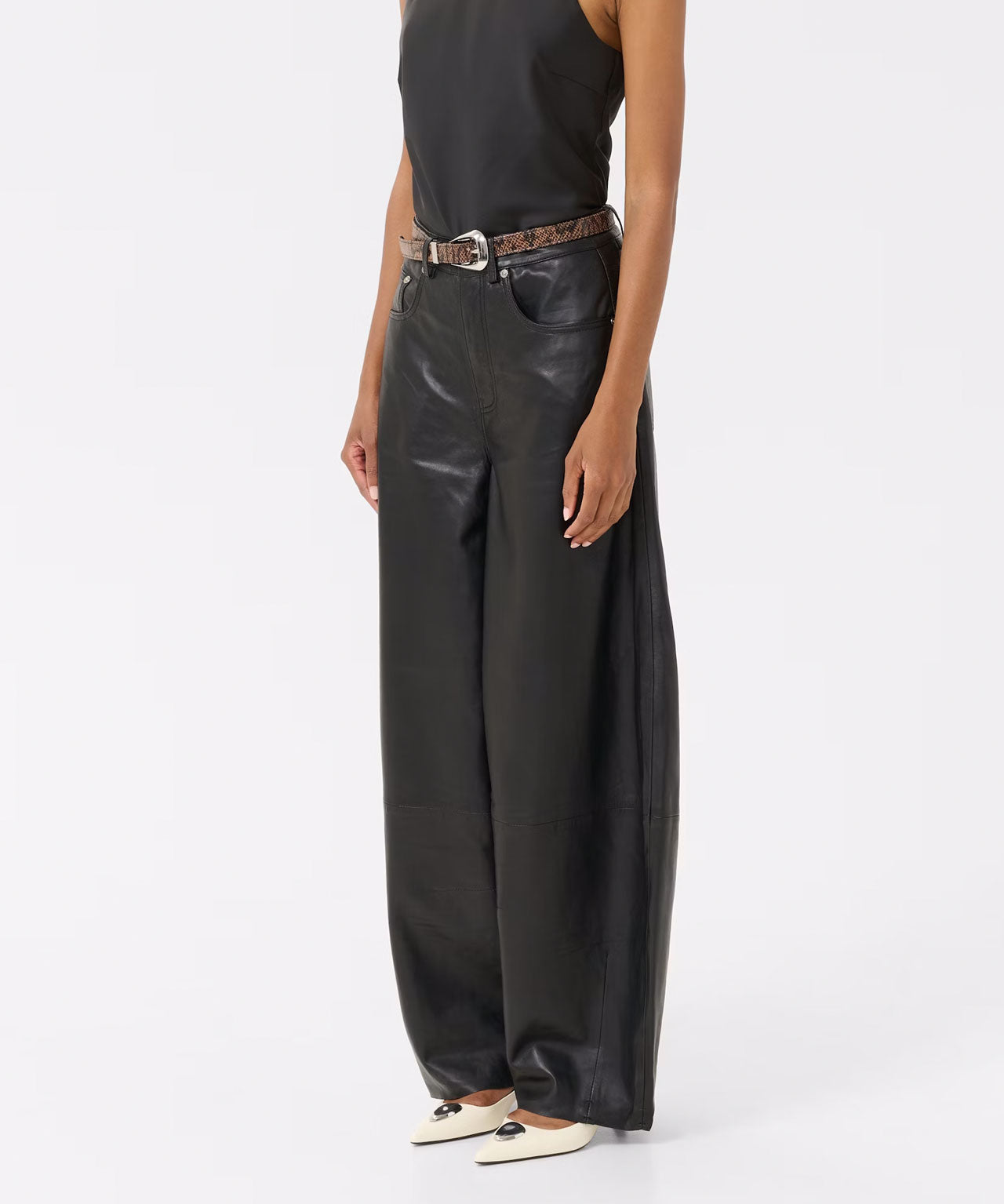 GESTUZ Lederhose mit geshapter Beinform