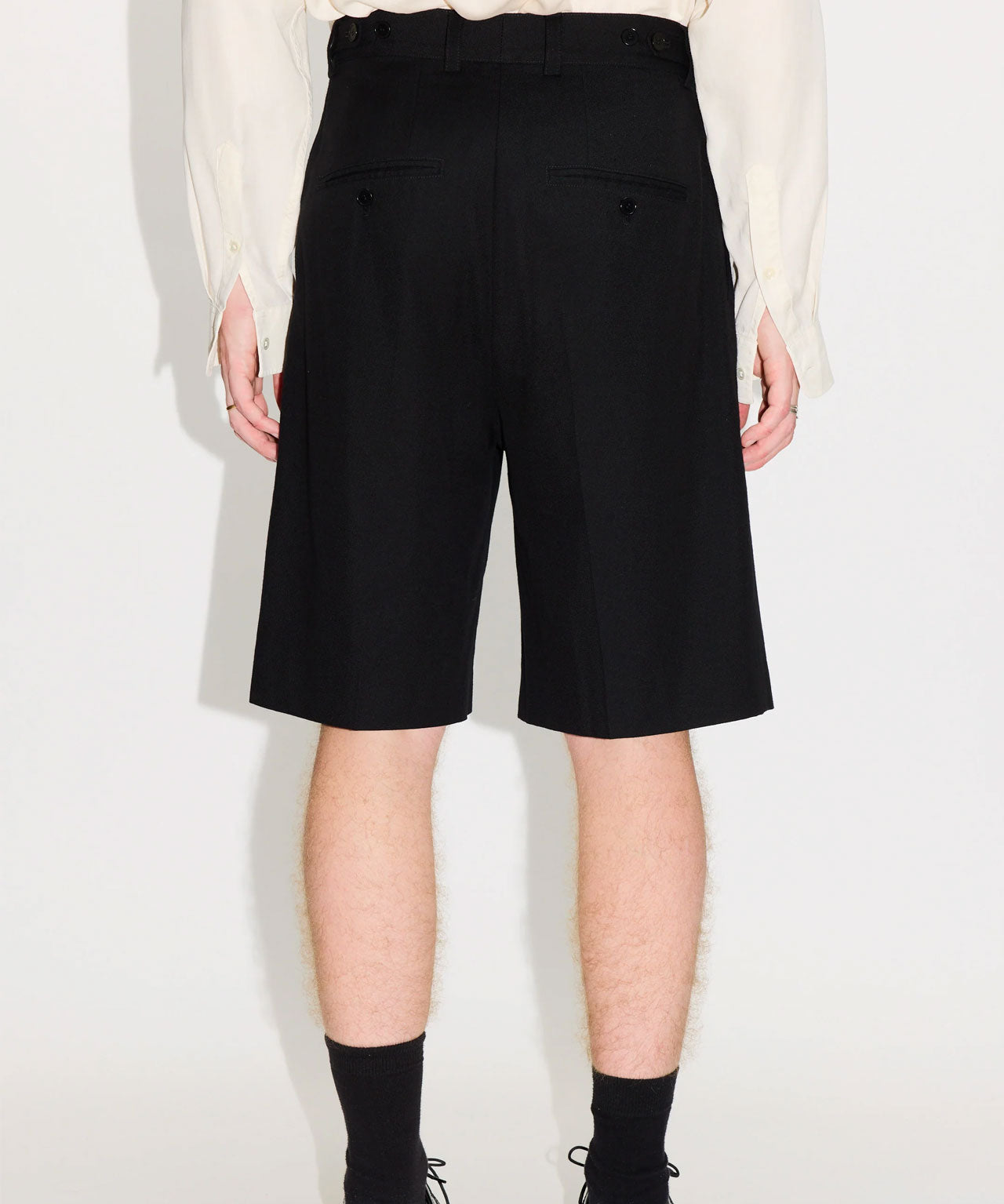 HOPE Schwarze, weite Longshorts