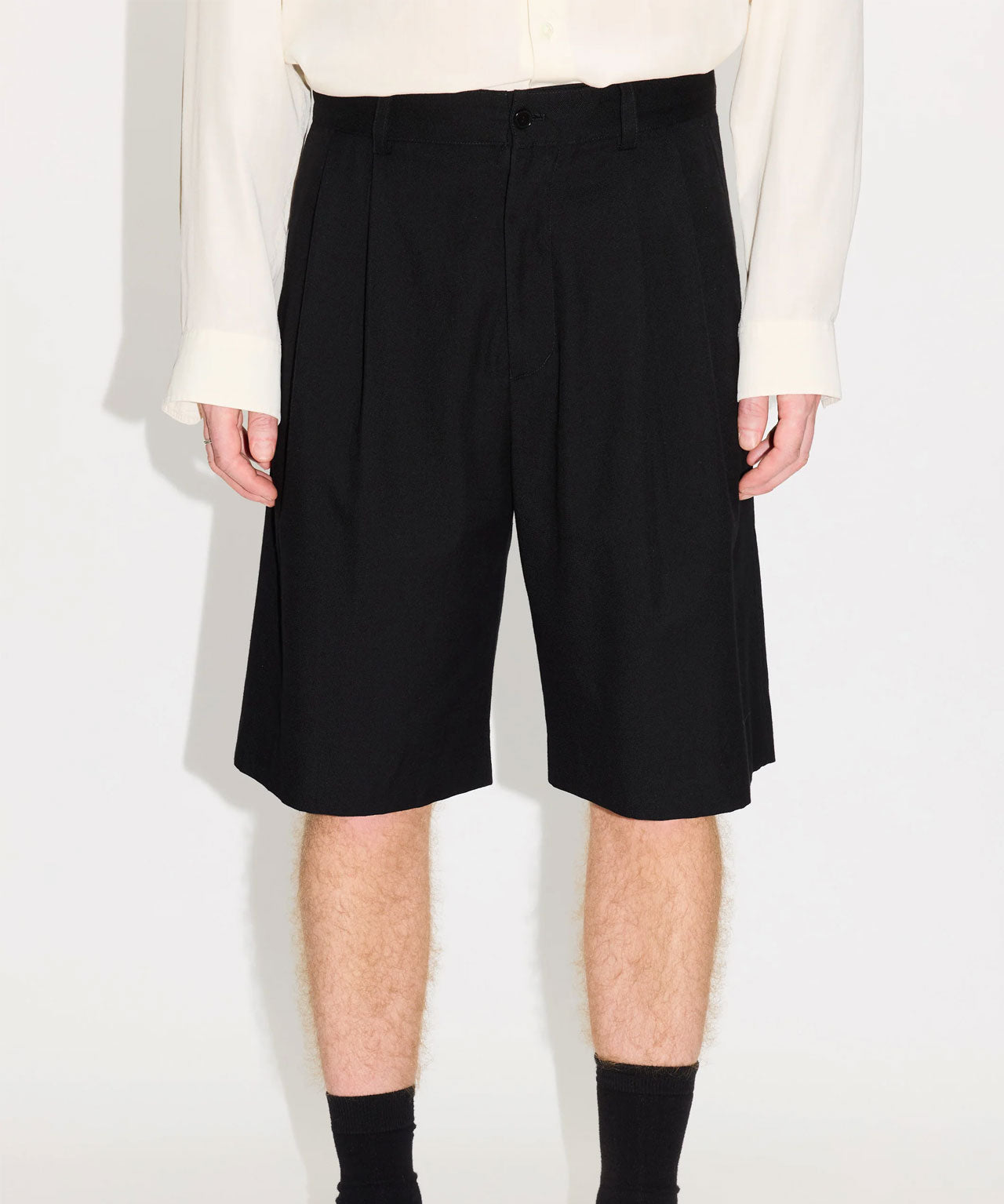 HOPE Schwarze, weite Longshorts