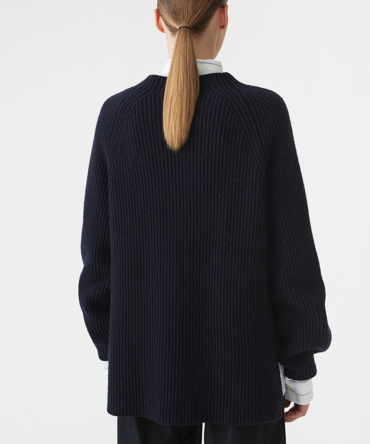 HOPE STOCKHOLM Wollpullover mit Rippen, grau