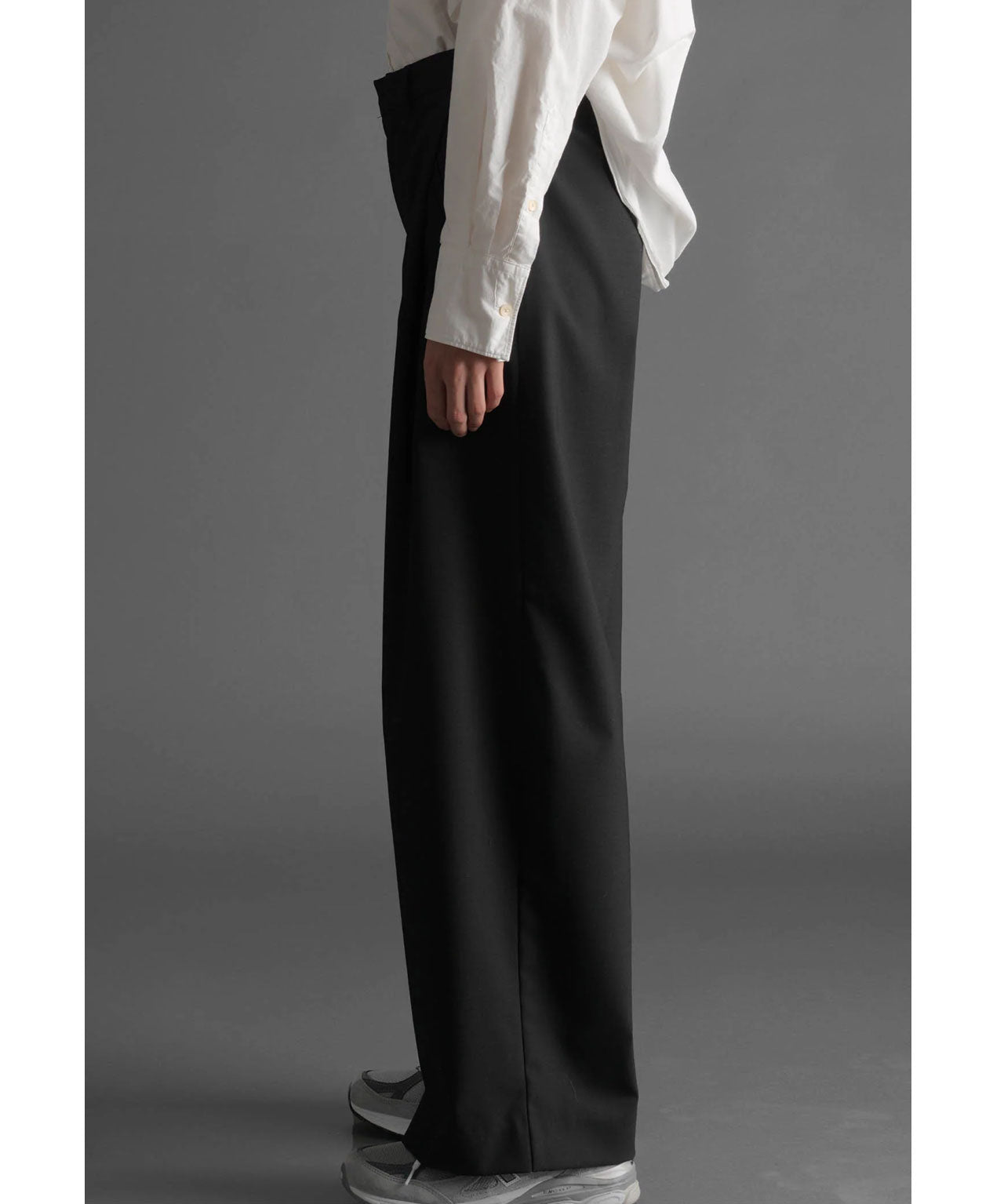 HOPE Schwarze, weite Anzughose