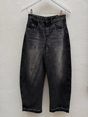 LOIS Blackdenim mit Abrasions
