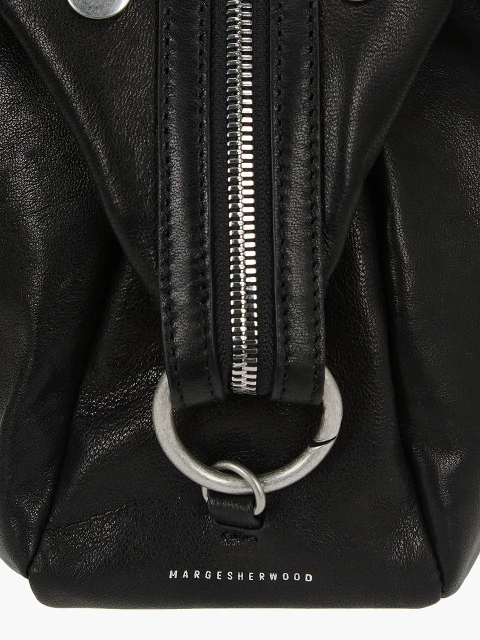 MARGESHERWOOD Schwarze, studded Ledertasche