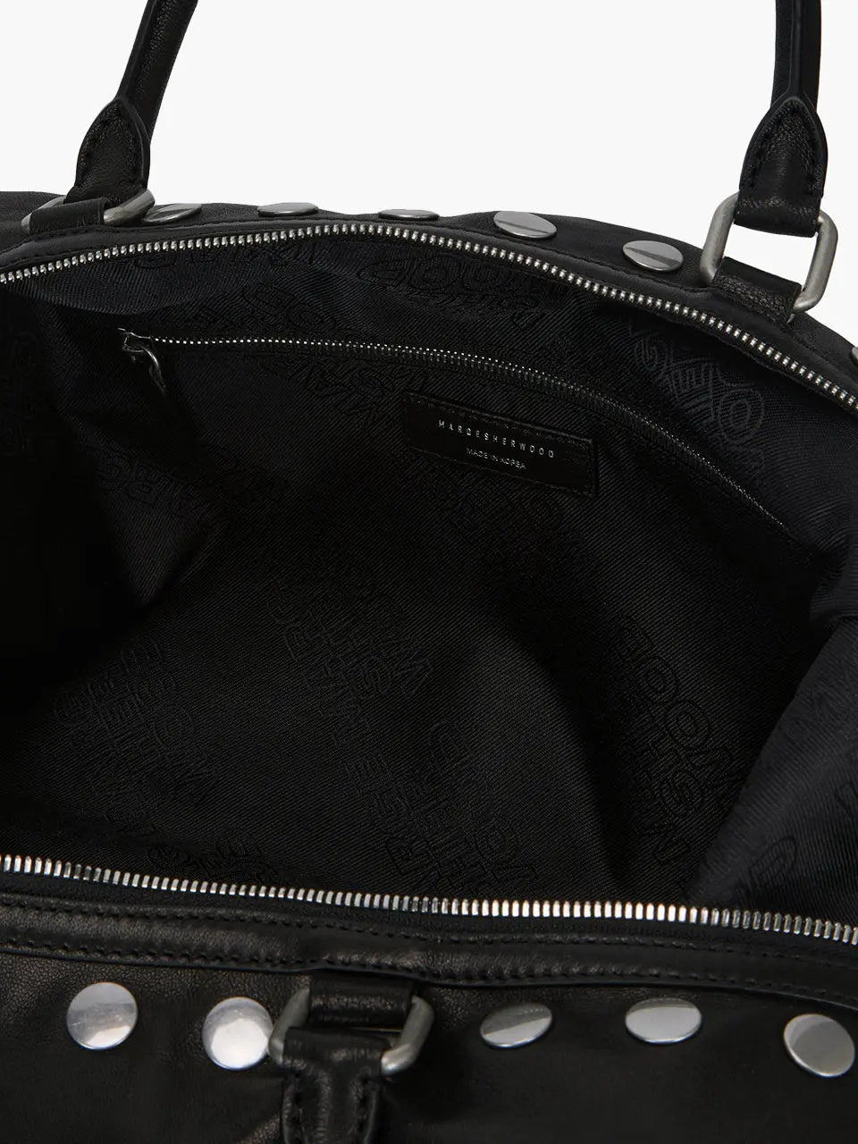 MARGESHERWOOD Schwarze, studded Ledertasche