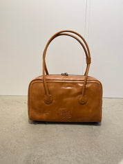 MARGESHERWOOD Soft Boston Henkeltasche in Cognacbraun