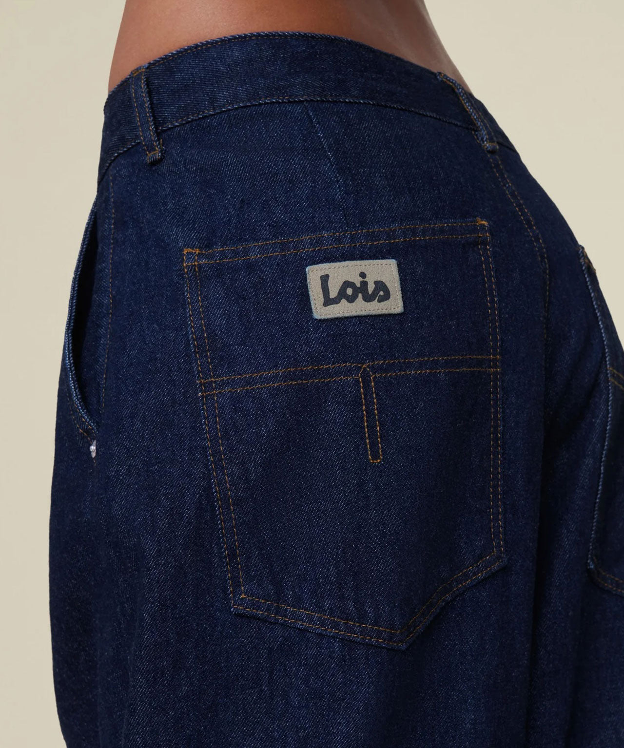 LOIS Jeans Raw Denim mit Bundfalten