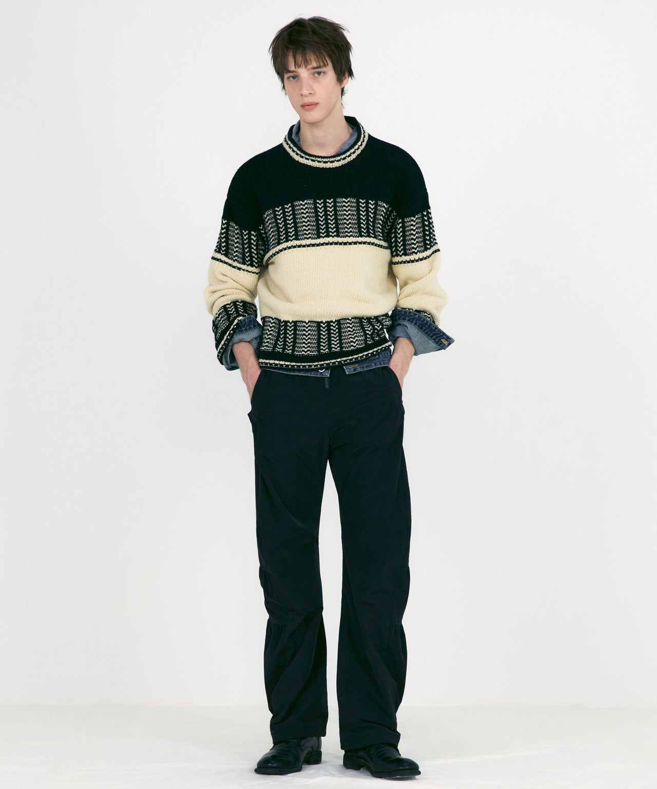low-classic-jacquard-knitted-sweater-fw25-stylealbum