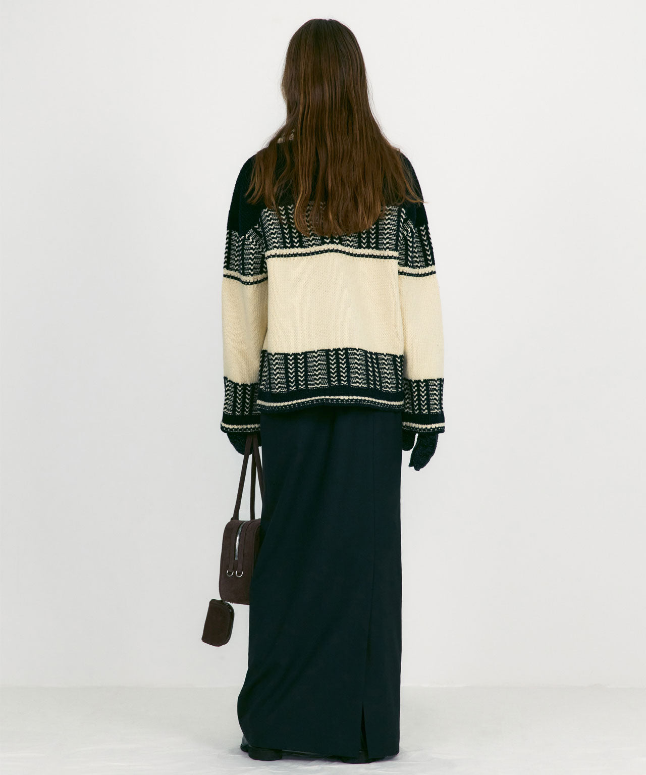 low-classic-jacquard-knitted-sweater-fw25-stylealbum