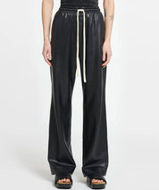 NANUSHKA Schwarze Kunstlederhose mit kontrastivem Drawstring