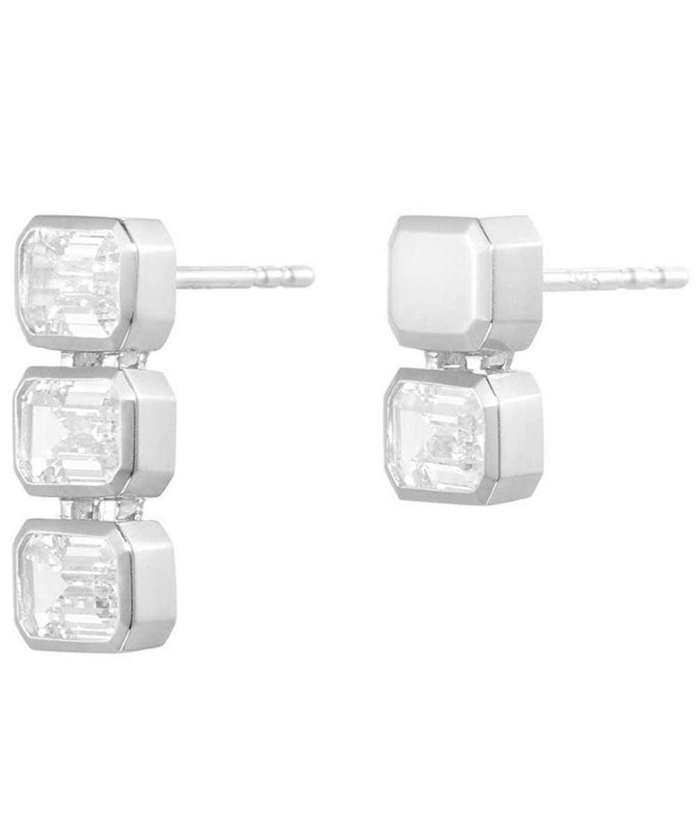 NUMBERING Asymmetrische silberne Ohrringe