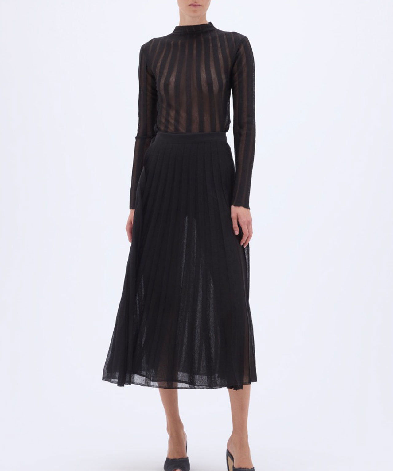 remain-strick-knit-black-schwarz-transparent-transparenz-wrap-wickel-stylealbum