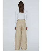 REMAIN Lederhose mit großen Metallösen und Gürtel