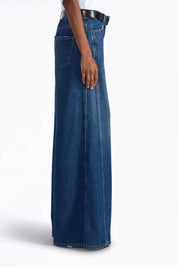 Jeans mit weitem, ausgestellten Bein