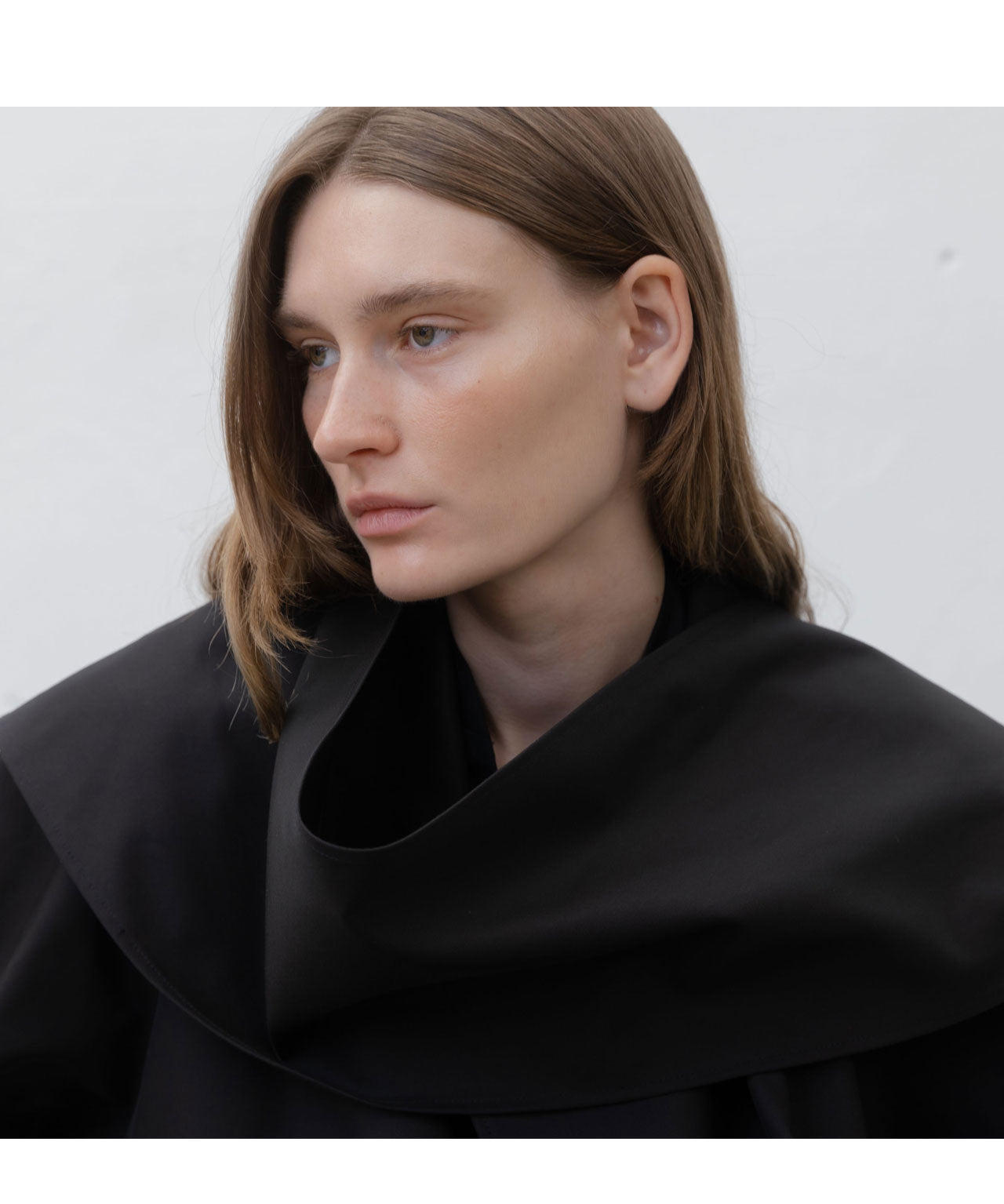 LE 17SEPTEMBRE Schwarzer, oversized Trenchcoat