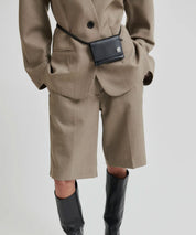 SECOND FEMALE Braune Anzugsshort aus einem Wollmix