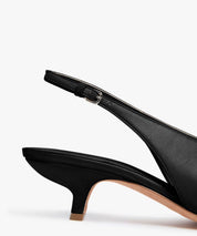 SPORTMAX Schwarze Kittenheels mit silberner Spitze