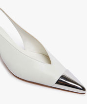 SPORTMAX Weiße Kittenheels mit silberner Spitze