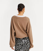 ROTATE Leichter Strickpullover mit V-Kragen