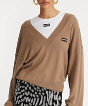 ROTATE Leichter Strickpullover mit V-Kragen